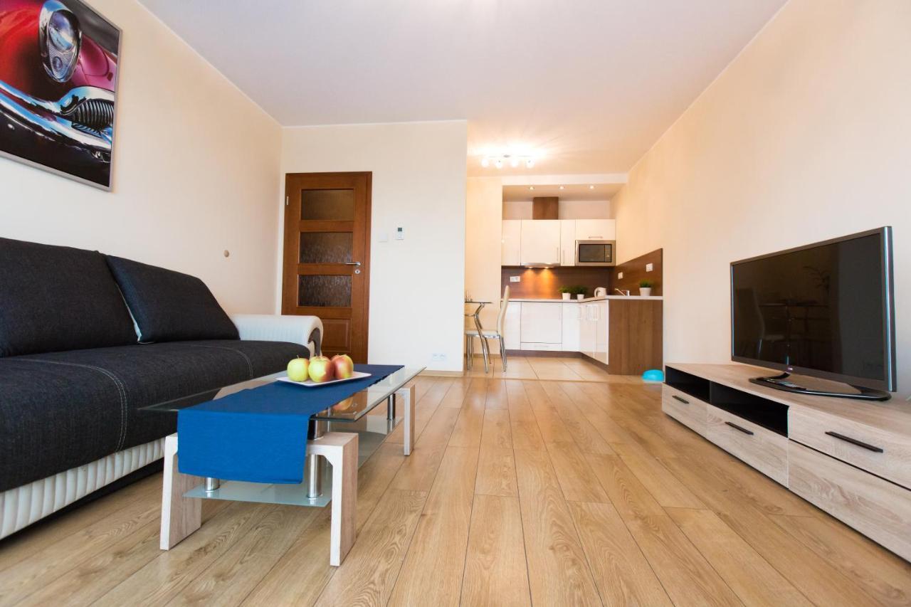 Pcd Aparthotel Ochota Варшава Екстериор снимка