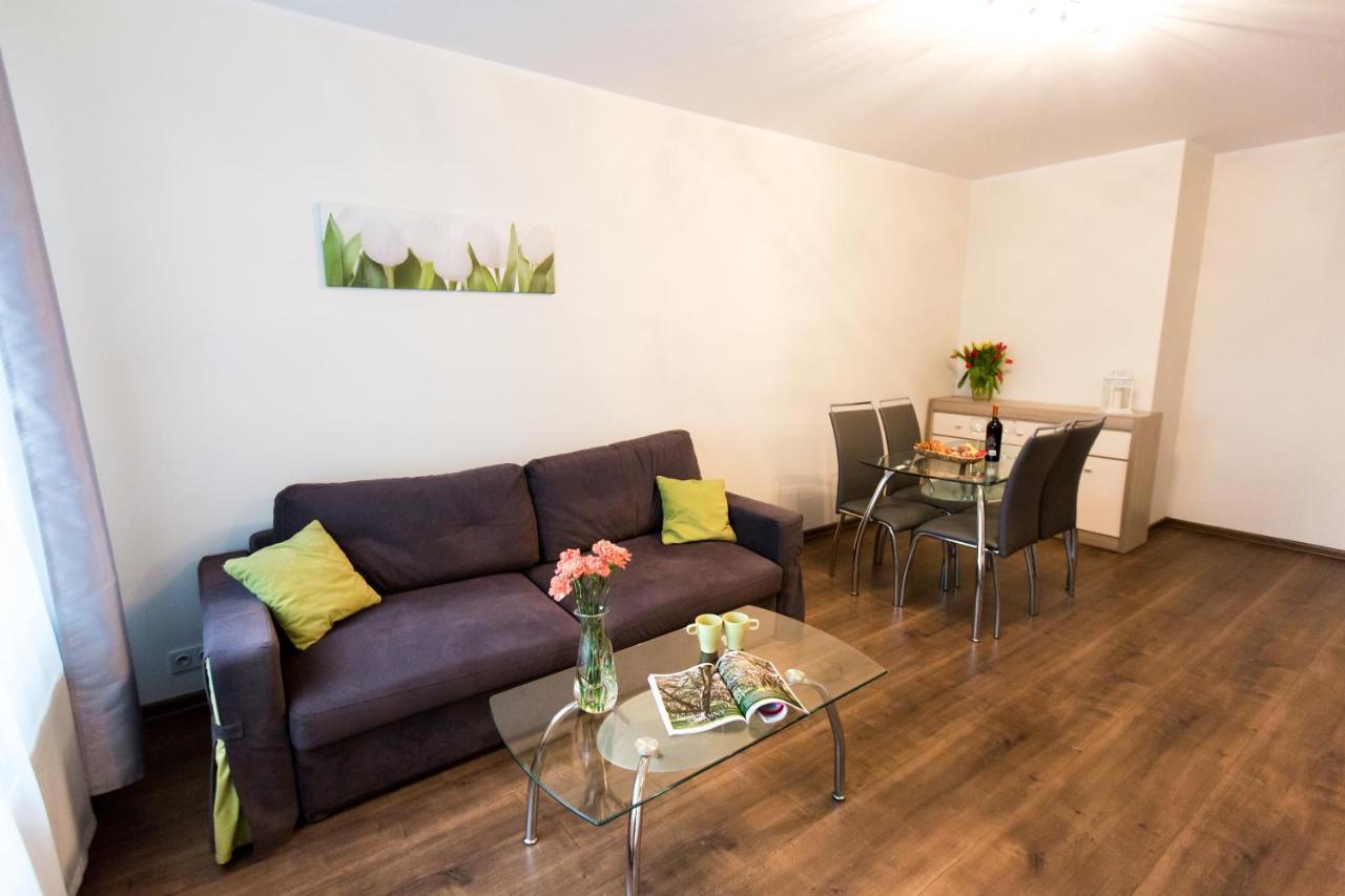 Pcd Aparthotel Ochota Варшава Екстериор снимка