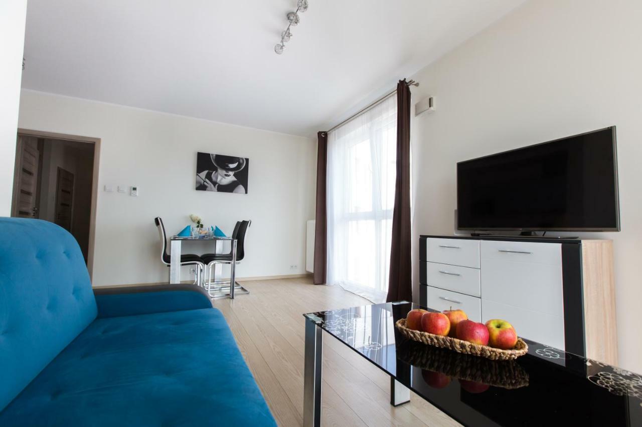 Pcd Aparthotel Ochota Варшава Екстериор снимка
